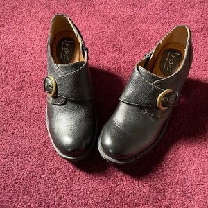 Born Concept b.o.c. Shoe Booties. Size 8. New, never worn. No box.